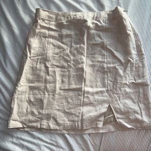 Beige abercrombie and fitch linen mini skirt